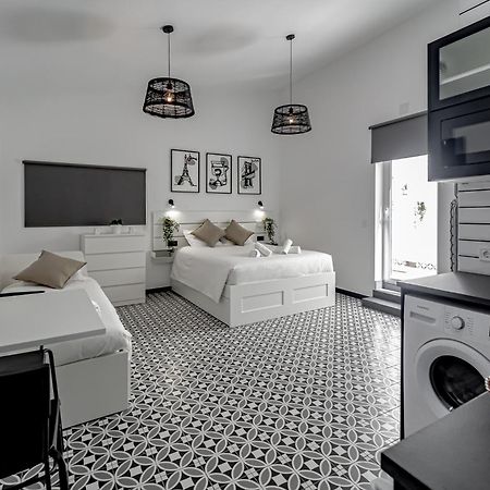 Apartamentos Pino 베니돔 객실 사진
